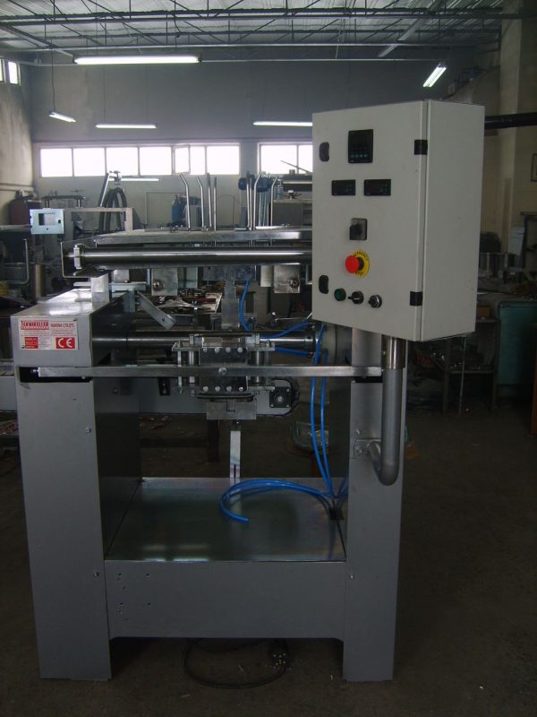 FULLY AUTOMATED SUGAR CUBE MACHINE MODEL T.T.O.R 445