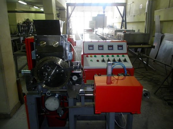 SUGAR MACHINE TYPE C MACHINE MODEL T.Y.O KR 2CP