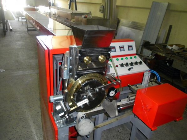 SUGAR MACHINE TYPE C MACHINE MODEL T.Y.O 100 CP - Görsel 3